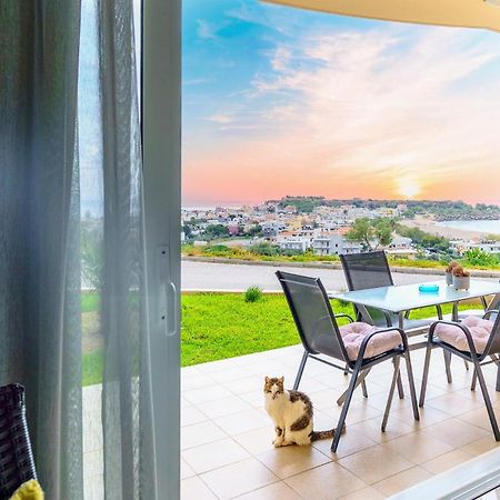 Aristea Apartments Palaiochora Luaran gambar