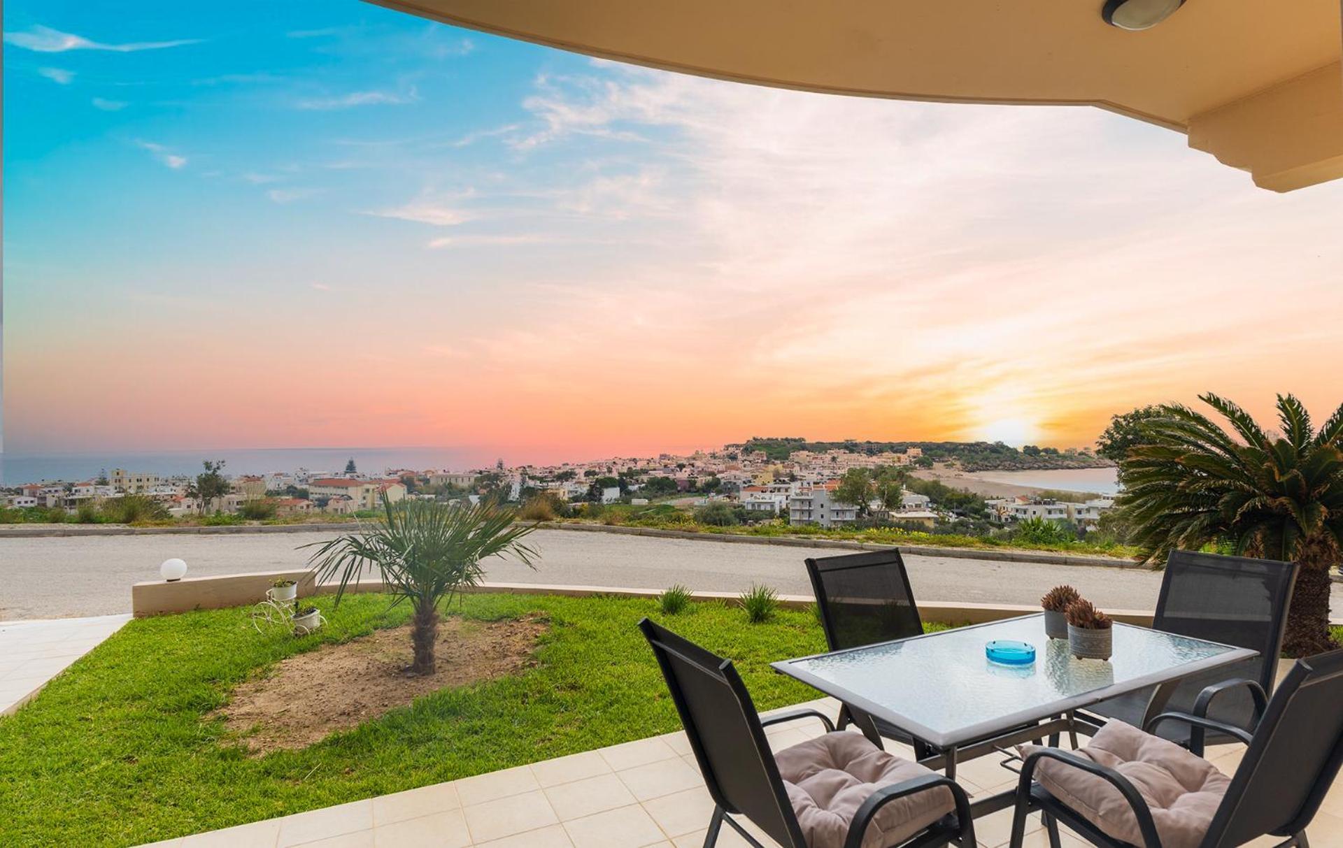 Aristea Apartments Palaiochora Luaran gambar