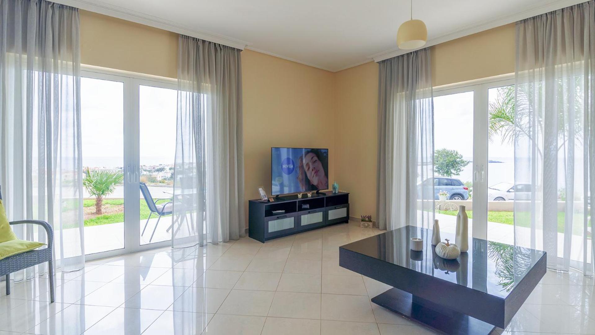 Aristea Apartments Palaiochora Luaran gambar