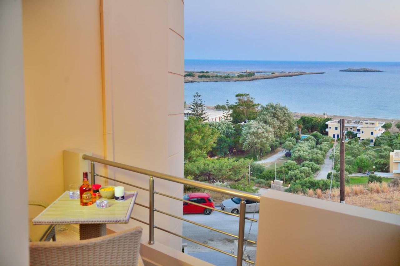 Aristea Apartments Palaiochora Luaran gambar